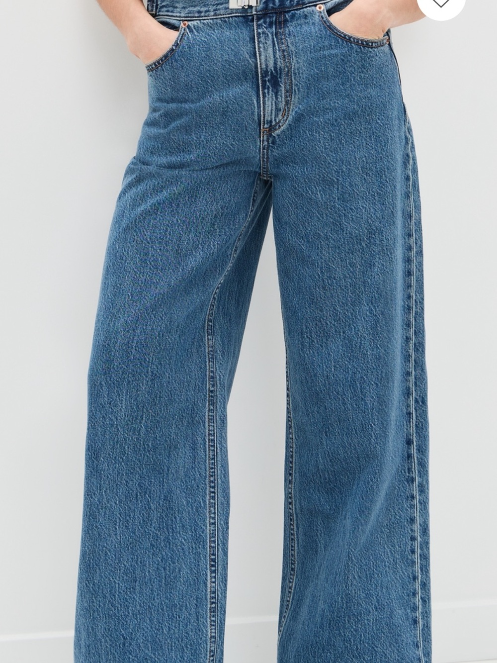 Still here 26 High-Rise Wide Leg Jeans in Medium Blue